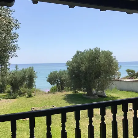 Seastone Beachfront House Chalkidiki *