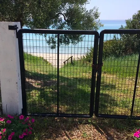 度假居 Seastone Beachfront House Chalkidiki *