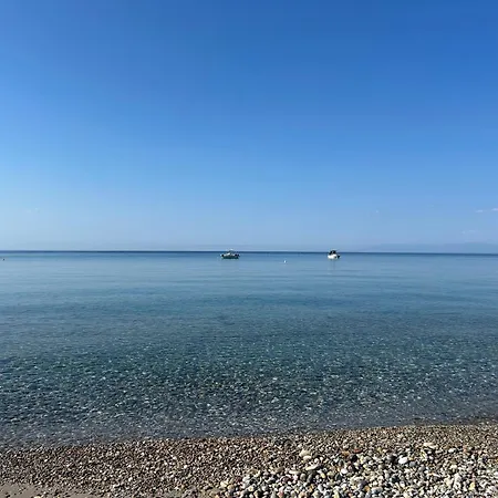 Case de vacanță Seastone Beachfront House Chalkidiki *