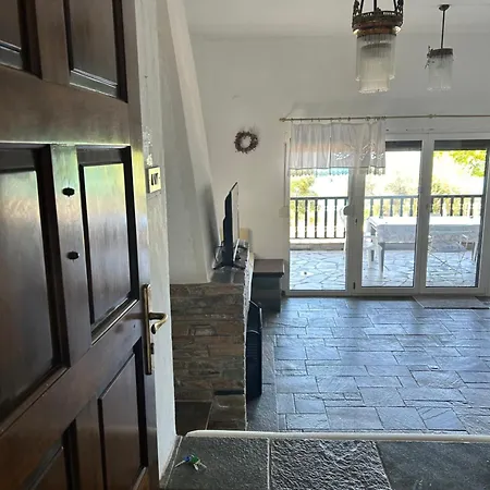 Case de vacanță Seastone Beachfront House Chalkidiki Mola Kalyva