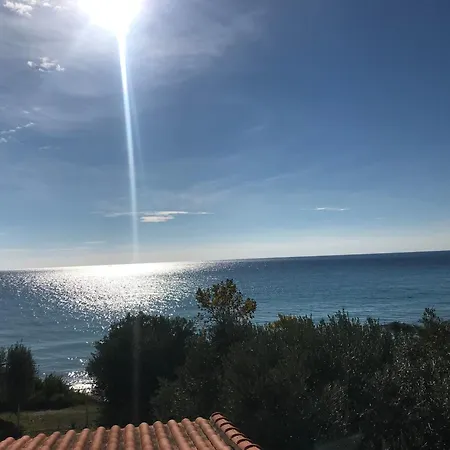 Case de vacanță Seastone Beachfront House Chalkidiki *