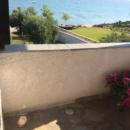 Seastone Beachfront House Chalkidiki 度假居 莫拉卡里瓦